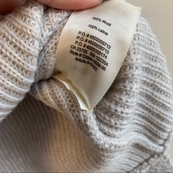 Wilfred Sleeveless Wool Turtleneck - Size Small - Picture 6 of 6